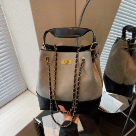 1pc Women's Retro Bucket Bag with Golden-Tone Hardware & Chain Strap - Elegant Golden-Tone Hardware, Buckle Closure, Lining - Coffee Brown/Light Brown/Gray/Black Handbag for Casual & Formal Events - Versatile Everyday & Special Occasion Bag - Korean Fashion Messenger Bag with Detachable Strap, Structured Design & Golden-Tone Hardware - Early Autumn Model, Nylon Handbags For Women, Shoulder Bags For Women Elegant Classy, Designer Bags For Women High Quality, Mini Handbag,