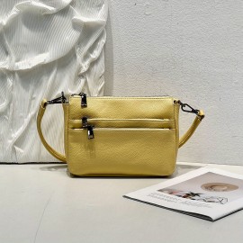 A New Multi-Layer Soft Genuine Leather Women'S Bag with Large Capacity, Featuring a Small Square Design, Suitable for Shoulder And Crossbody Wear, Designed with Multiple Zippers, Perfect for a Luxurious And Versatile Commuting Experience