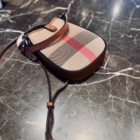 New Genuine Leather Crossbody Bag - Plaid Checkered Design, Detachable Strap & Snap Closure, Large Phone Compartment, Casual Chic Style in Caramel & Black for Everyday Use